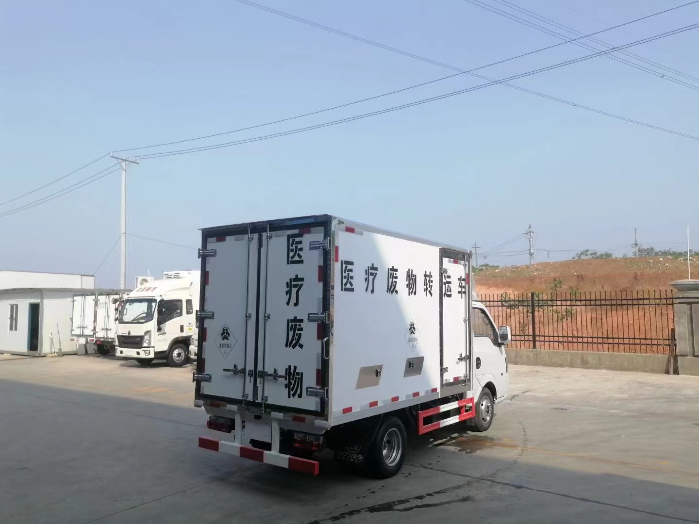 東風途逸藍牌醫療廢物轉運車