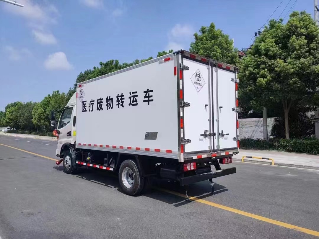 江鈴藍牌4.1米醫(yī)療廢物轉(zhuǎn)運車