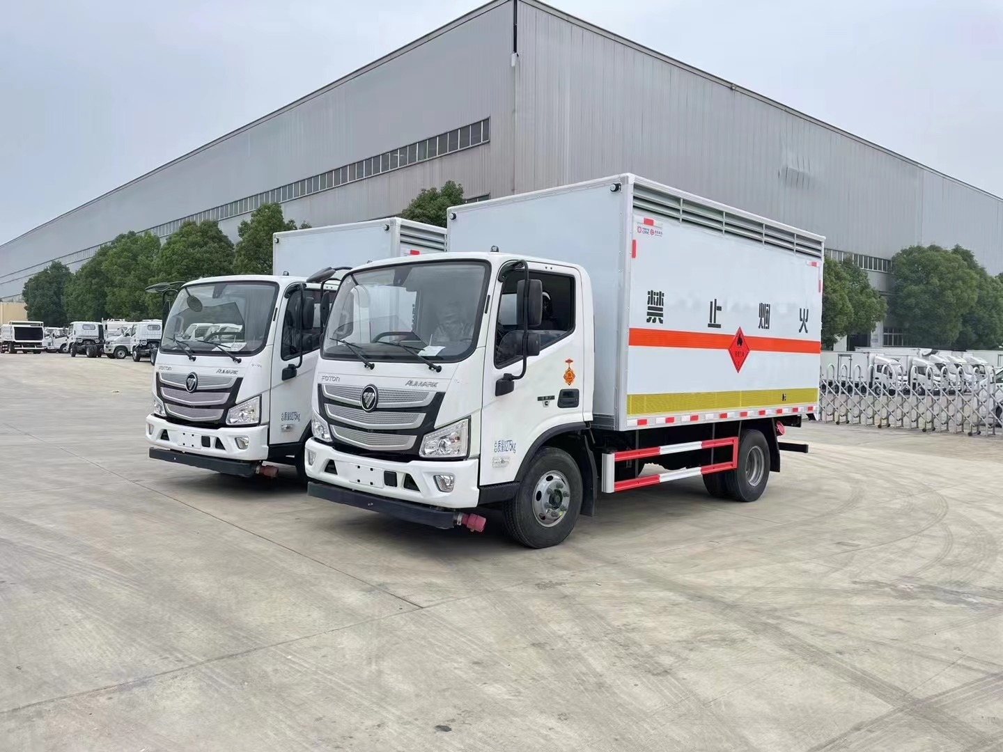 福田歐馬可黃牌4.3噸氣體廂式車(chē)