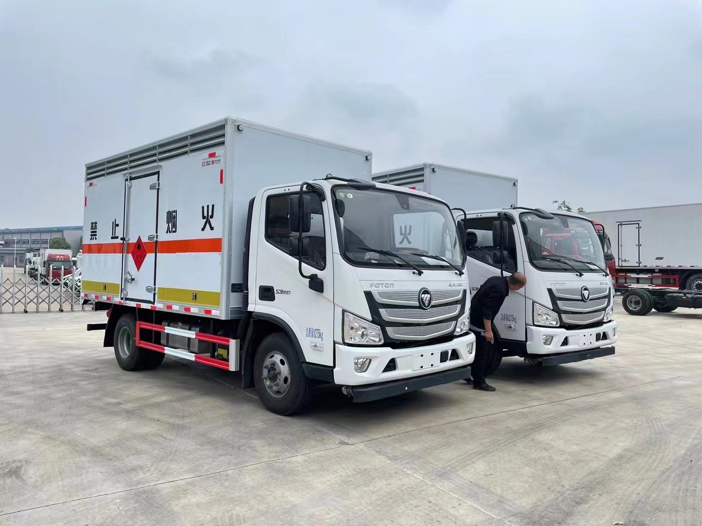 福田歐馬可黃牌4.3噸氣體廂式車(chē)