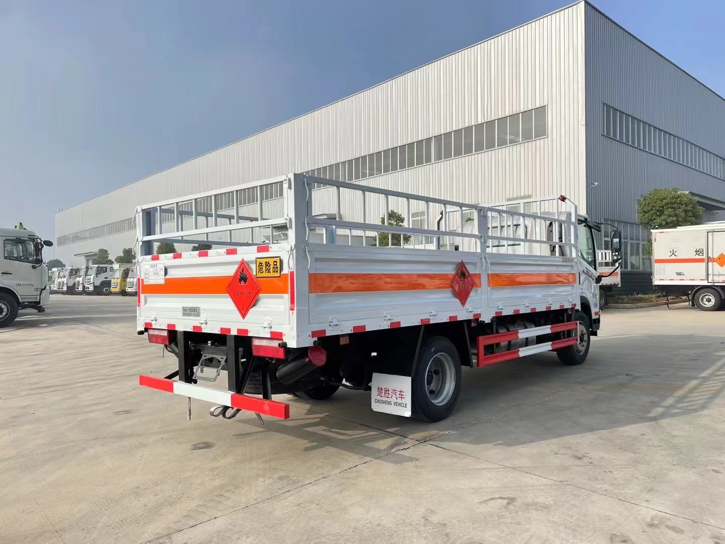 解放5.2米氣瓶運輸車/7.55噸