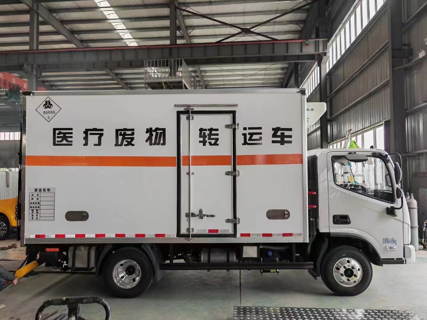 歐馬可藍(lán)牌醫(yī)療廢物轉(zhuǎn)運車